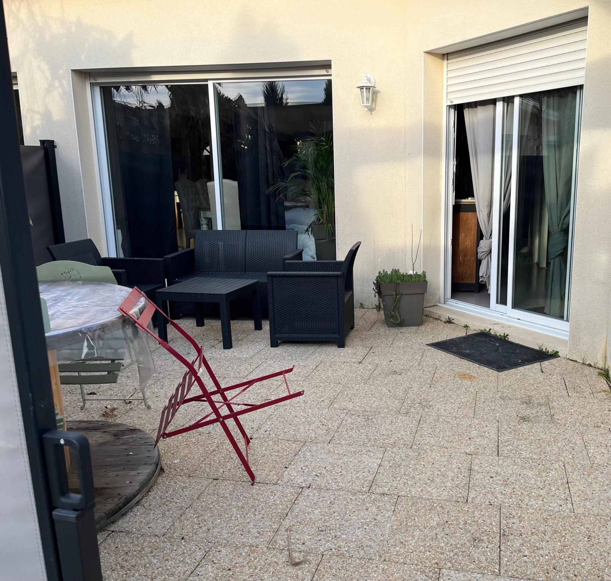 Charmant T2, Cl 3 Etoiles, 4 Lits, 4 Personnes Et 1Enfant, Parking Et Terrasse Saint-Sever  Εξωτερικό φωτογραφία